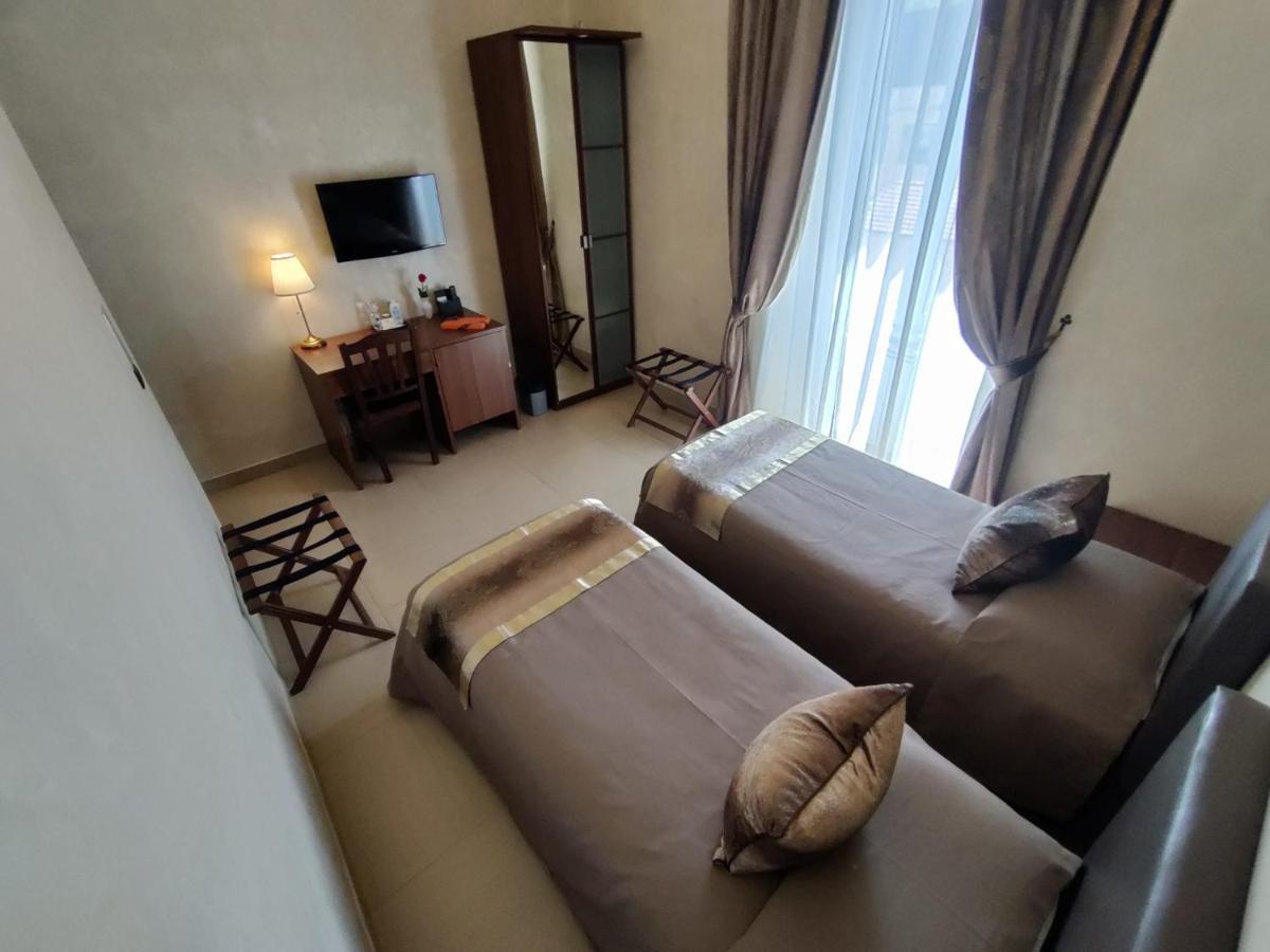 Joyful Guest House Rome Exterior photo