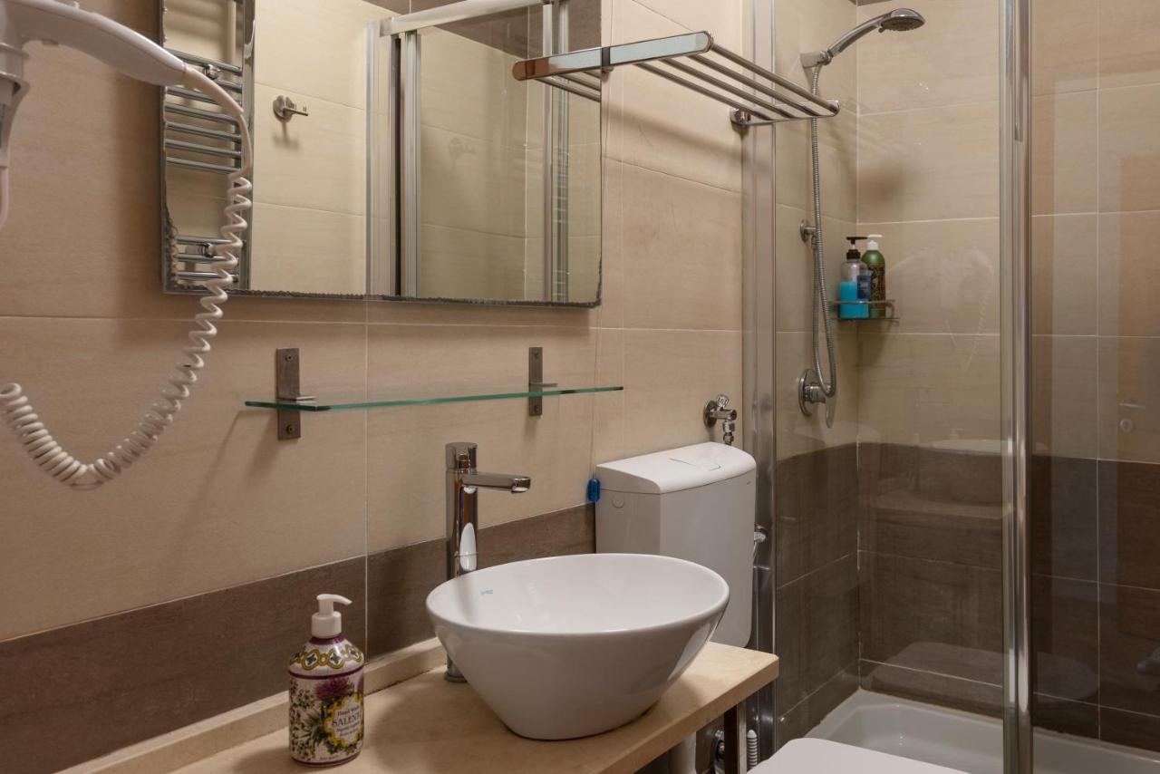 Joyful Guest House Rome Exterior photo